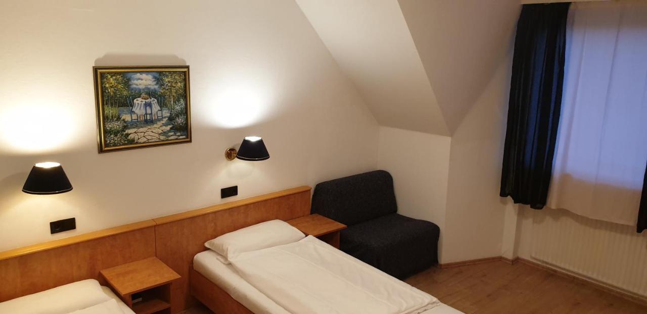 Hotel Gaya Bad Soden am Taunus Kültér fotó